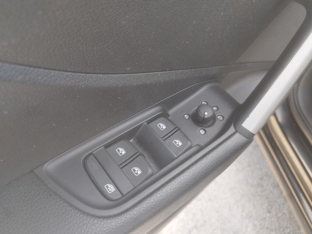 Audi Q2 30 TDI S tronic Business