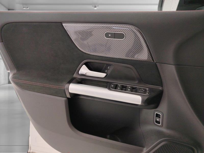 Mercedes GLA 200 200 D Premium 8G-DCT