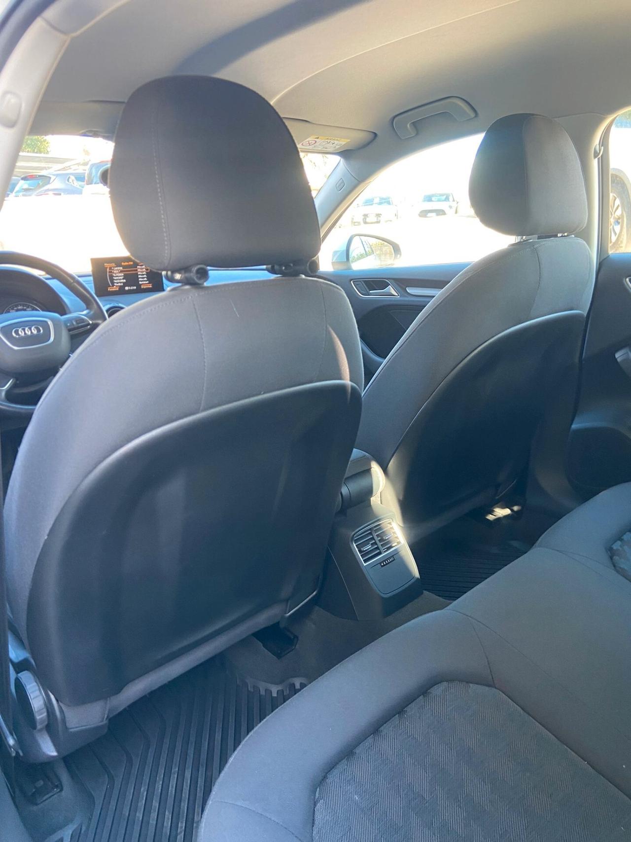 Audi A3 Sportback 1.6 TDI 110cv (81kw) Ambition EURO6