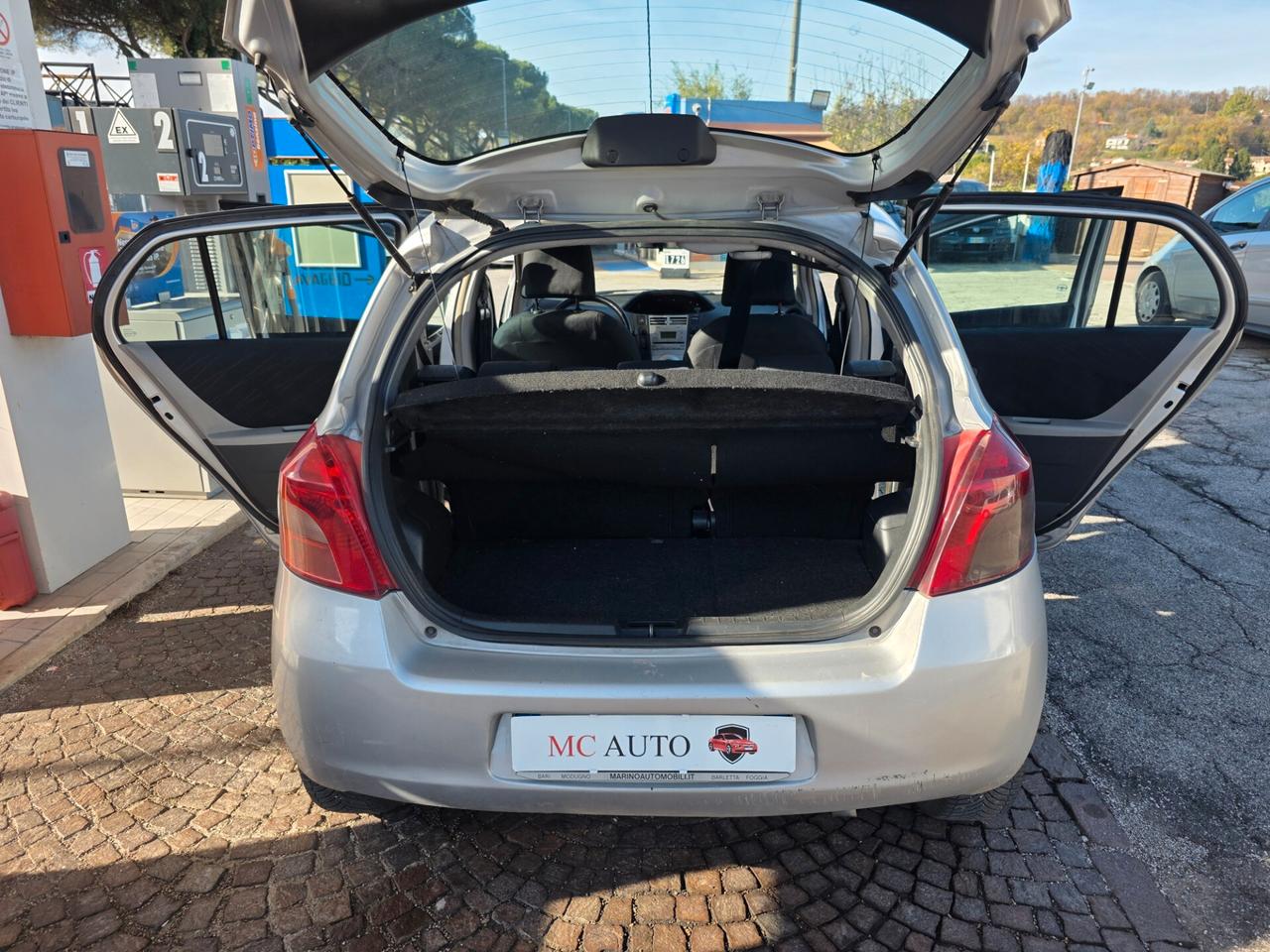 Toyota Yaris 1.4 D-4D 5porte con 254.000km Neopatentati ok