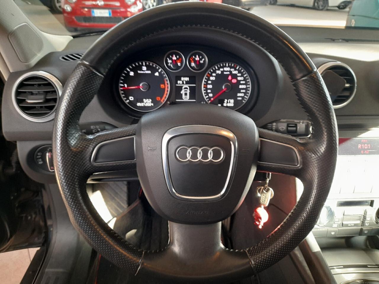 Audi A3 1.6 TDI 105 CV CR Ambition