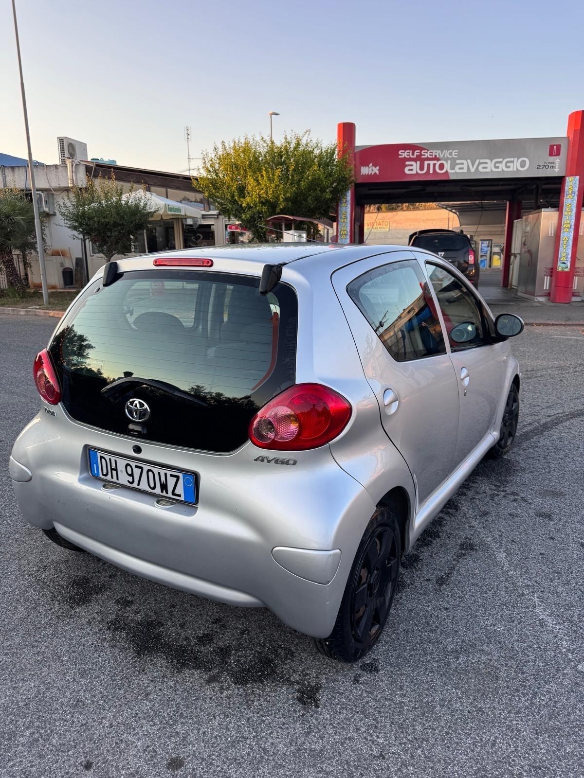Toyota Aygo 1.0 12V VVT-i 3 porte