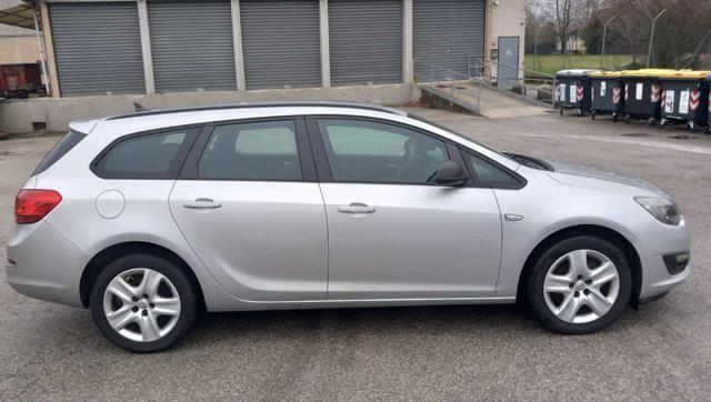 OPEL Astra 1.7 CDTI 110CV Sports Tourer Cosmo come nuova