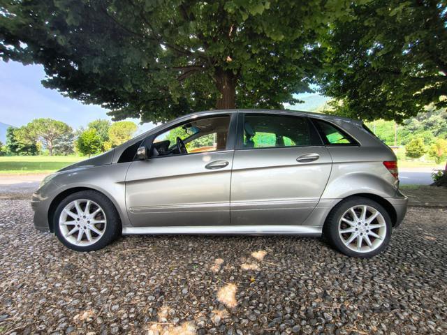MERCEDES-BENZ B 180 CDI