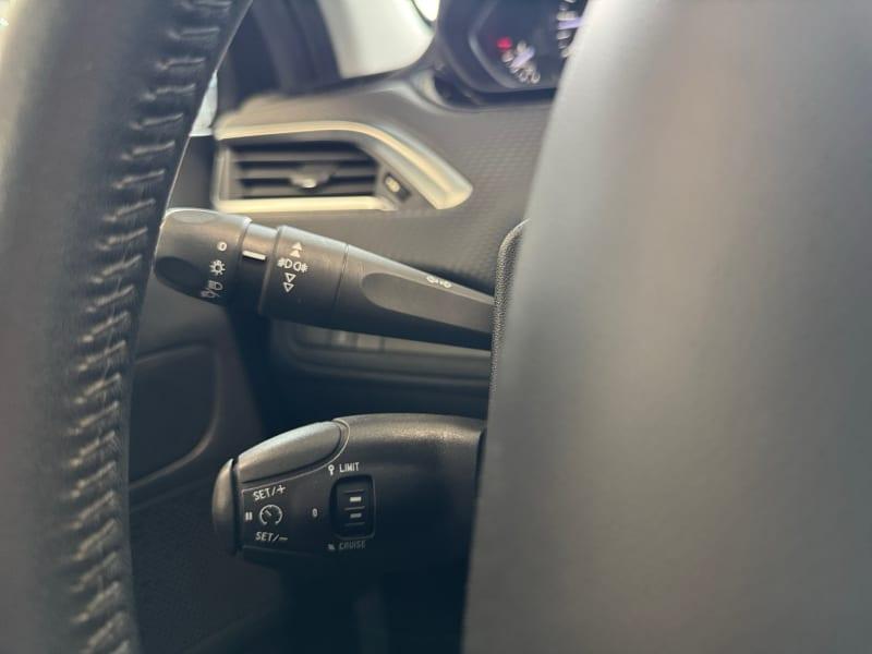 PEUGEOT 2008 PURETECH 82 ACTIVE