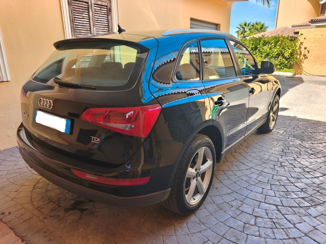 Audi Q5 – 2.0 TDI – QuattroMotion - 2014