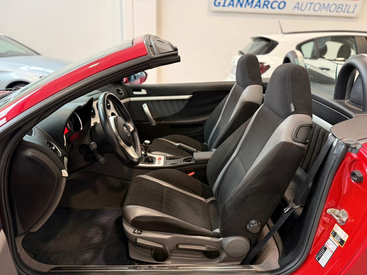 Alfa Romeo Spider 2.2 JTS 185 cv