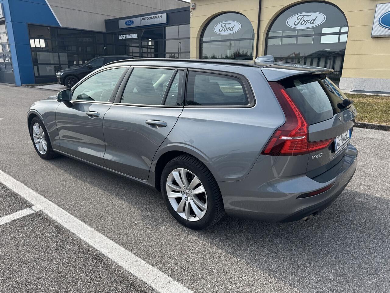 Volvo V60 B4 (Diesel/Hybrid) Momentum Business
