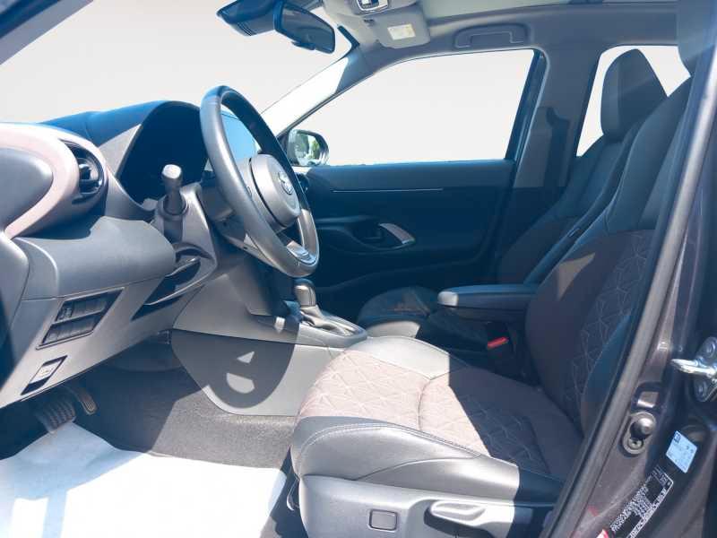 TOYOTA Yaris Cross 1.5h Lounge fwd 116cv e-cvt