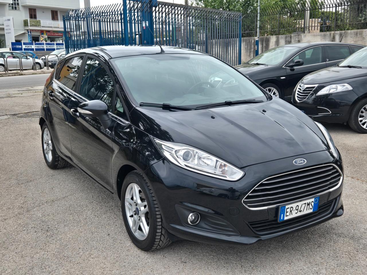Ford Fiesta 1.5 TDCi 75CV 5 porte Titanium del 2013