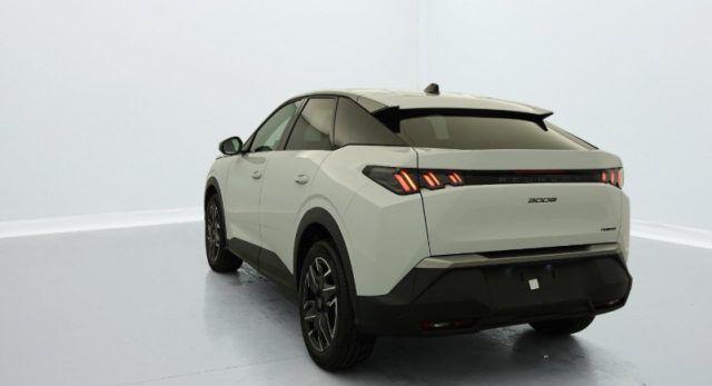 PEUGEOT 3008 Hybrid 145 e-DCS6 Panoramic Pack IN PROMO