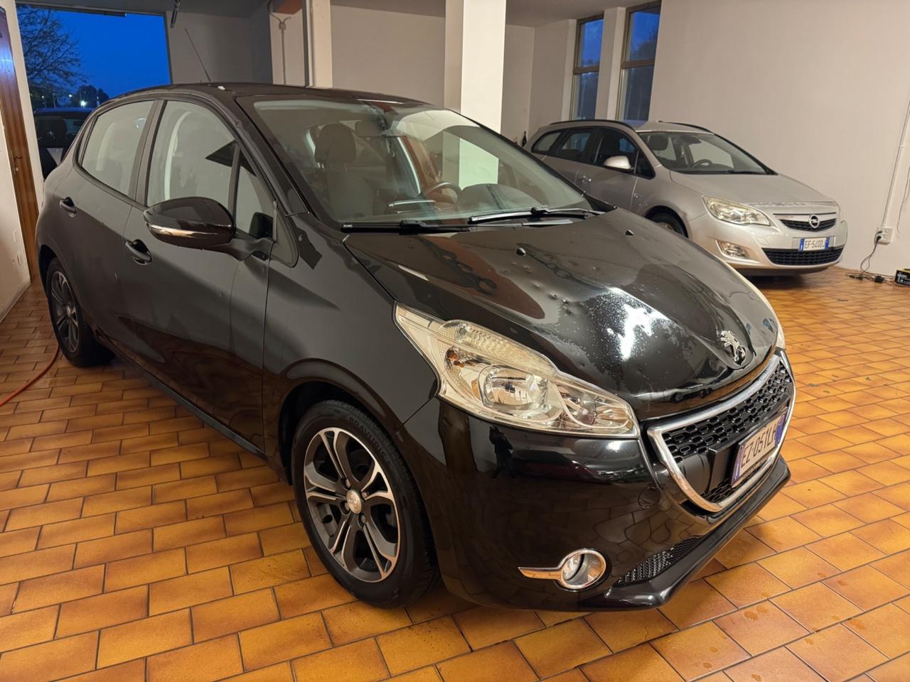 Peugeot 208 1.4 HDi OK NEOPATENTATI