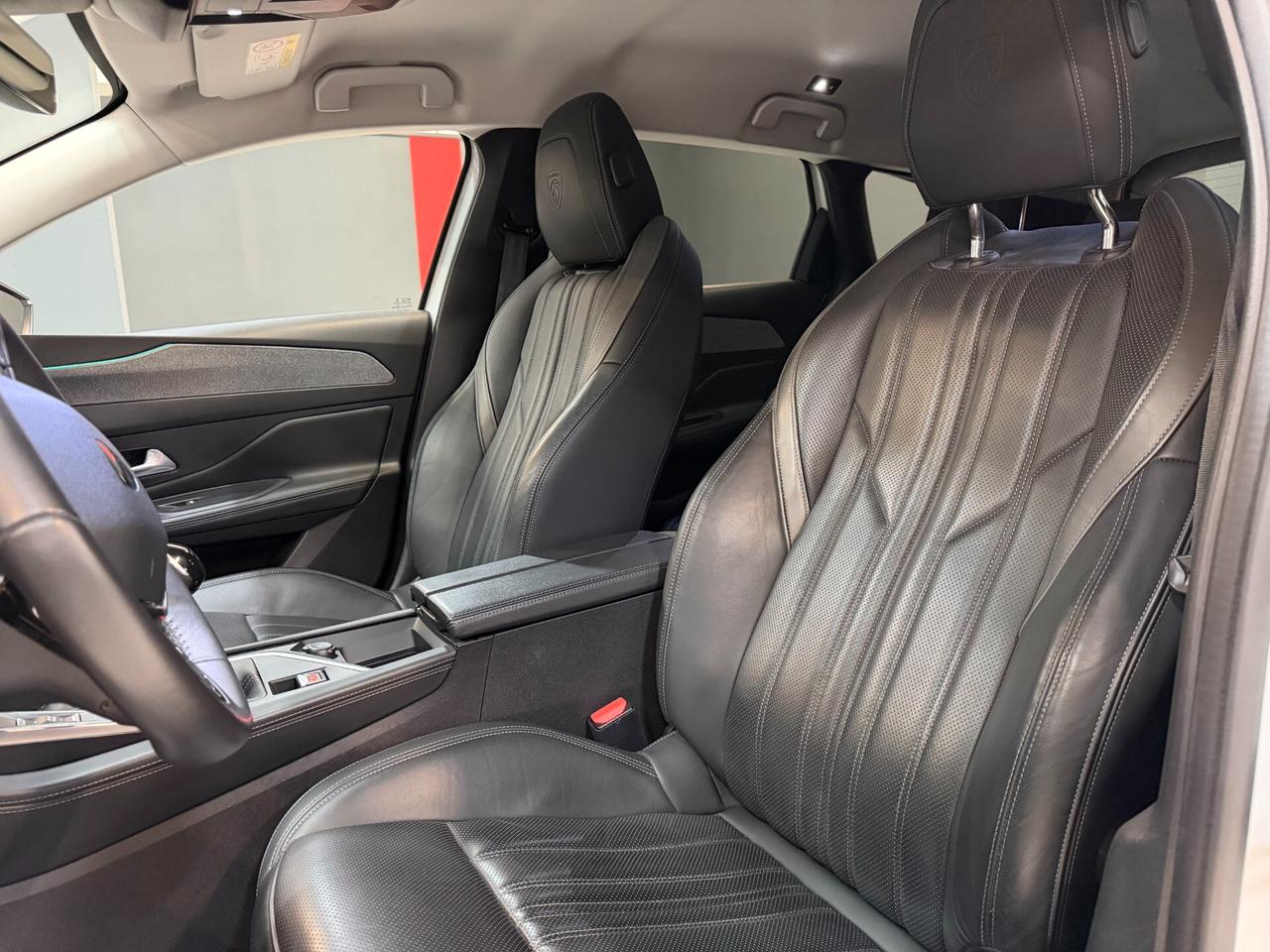 Peugeot 308 BlueHDi 130 S&S SW Allure