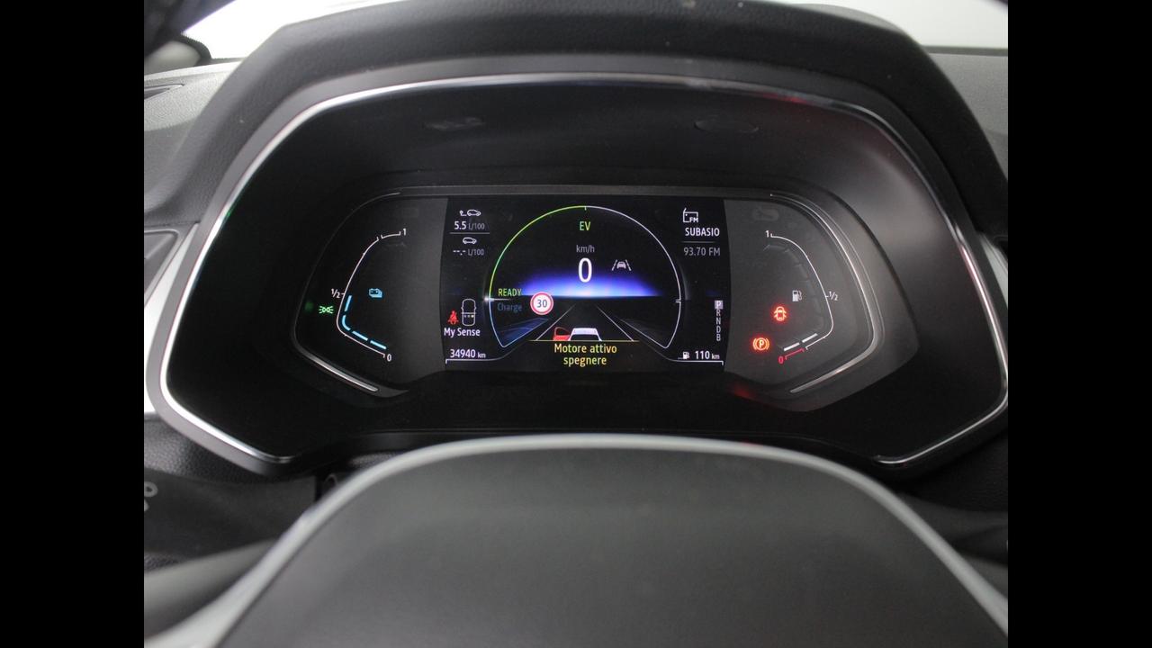 RENAULT Captur II 2019 - Captur 1.6 E-Tech hybrid Intens 145cv auto
