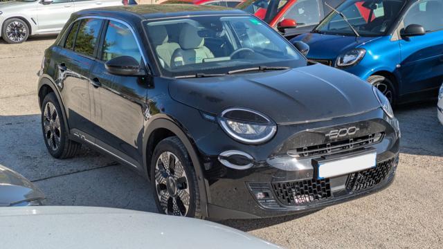 FIAT 600 HYBRID LA PRIMA DCT6 1.2cc 100cv SAFETYPACK