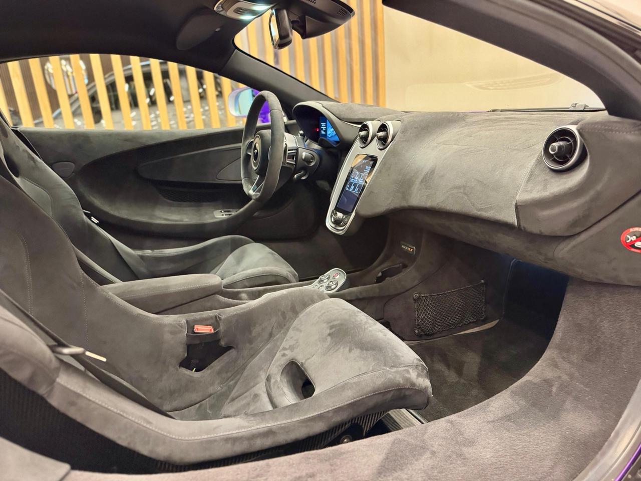 Mclaren 600LT Coupè MSO Ssg7 FULL GARANZIA PERMUTE