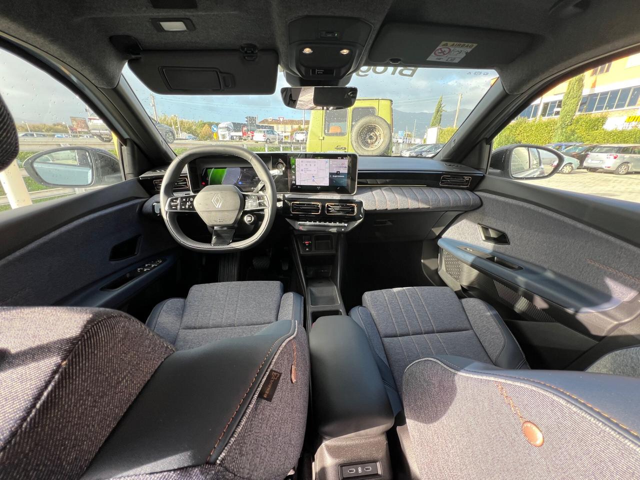 Renault 4 E-Tech Electric 150 CV Comfort Range Techno