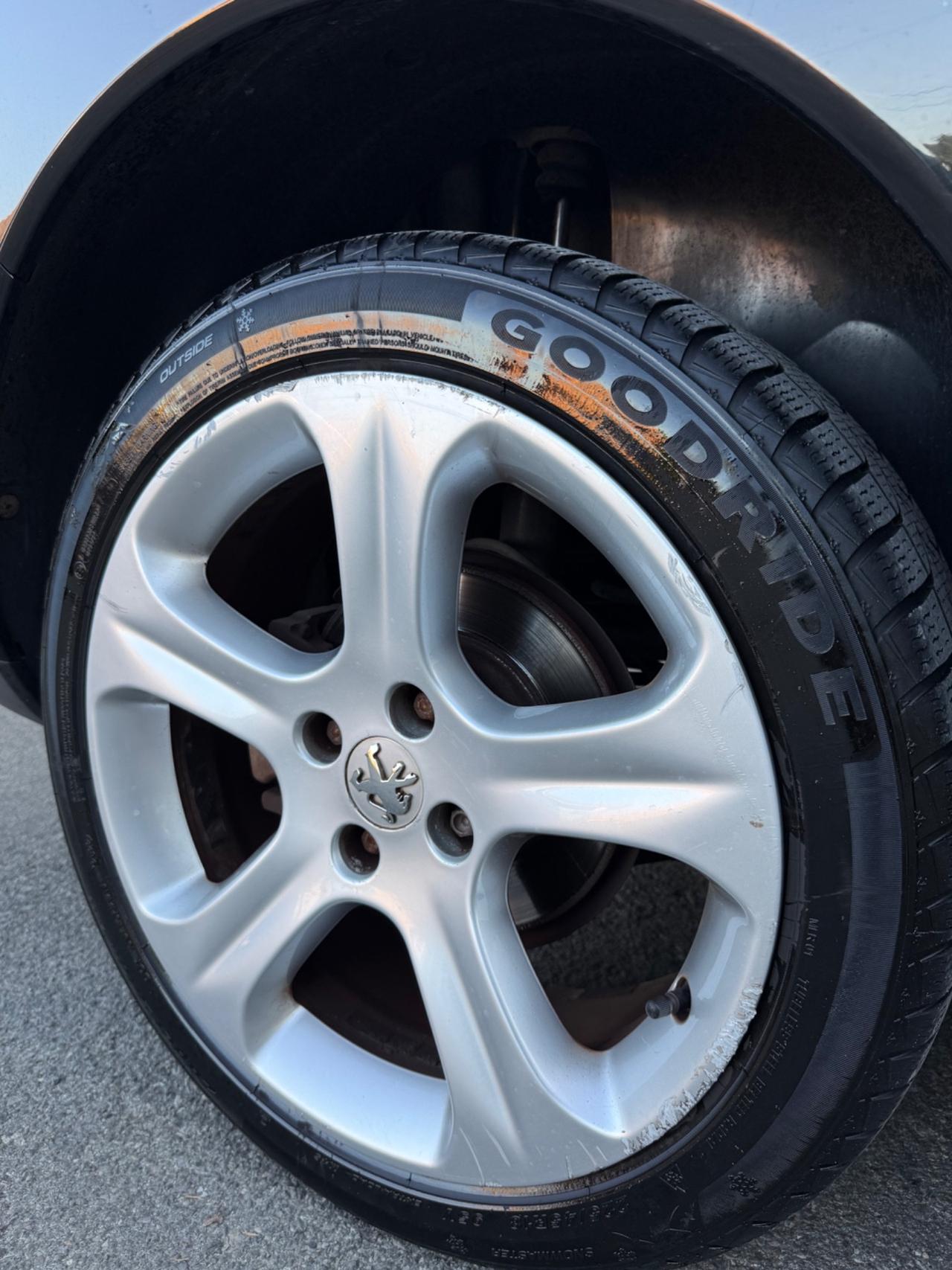 Peugeot 3008 1.6 HDi 110CV Outdoor