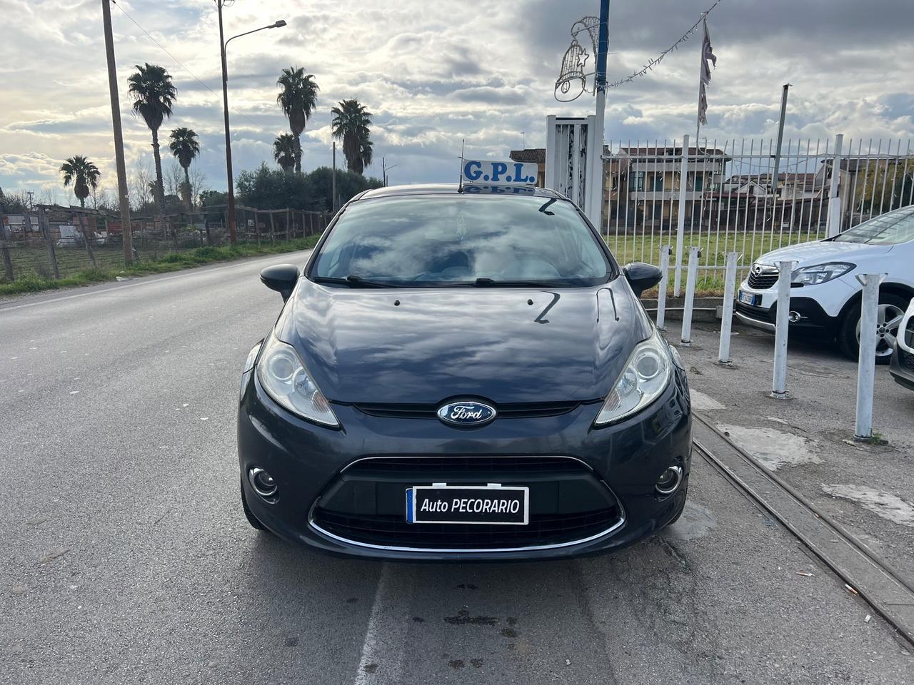 Ford Fiesta Fiesta+ 1.4 5 porte Bz.- GPL