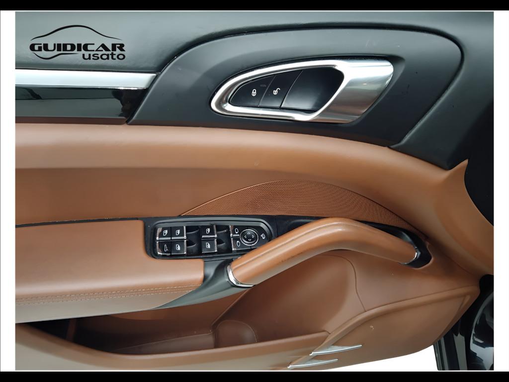 PORSCHE Cayenne II 2015 - Cayenne 3.0 tiptronic