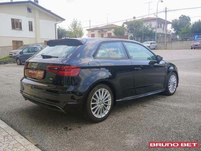 Audi A3 TDI 2.0 150CV S-LINE