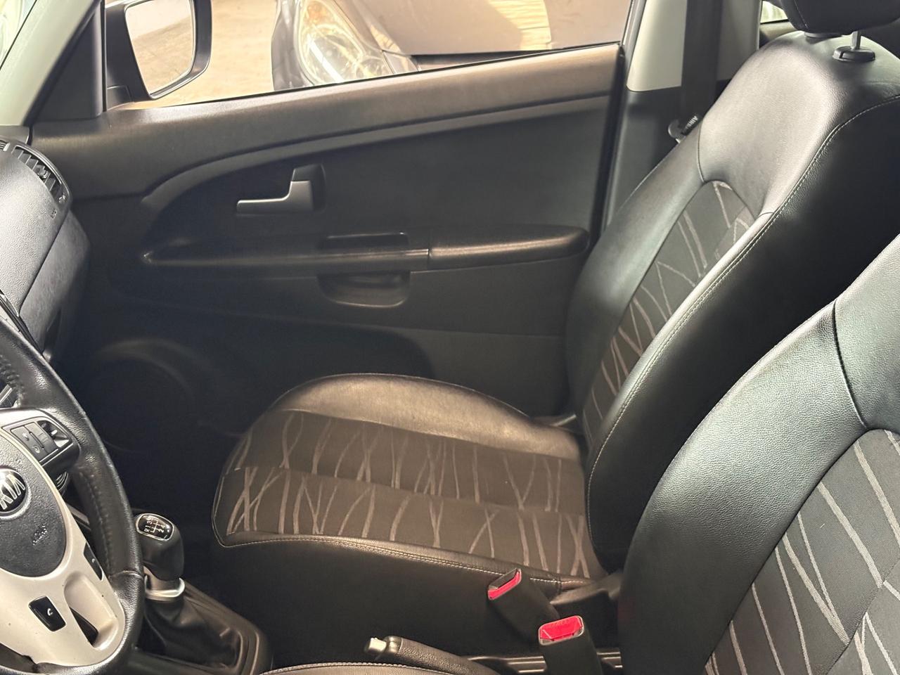 Kia Venga 1.4 CVVT Cool UNICO PROPRIETARIO