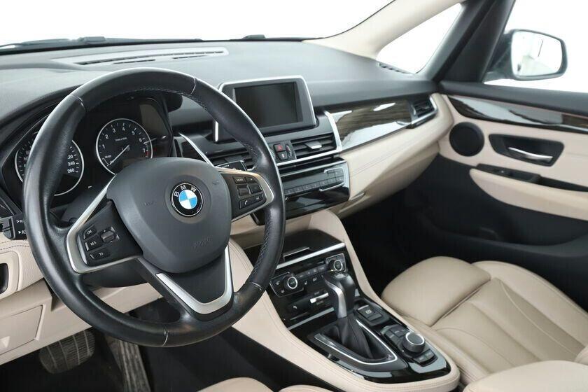 Bmw 216d Active Tourer Luxury Pelle/Led