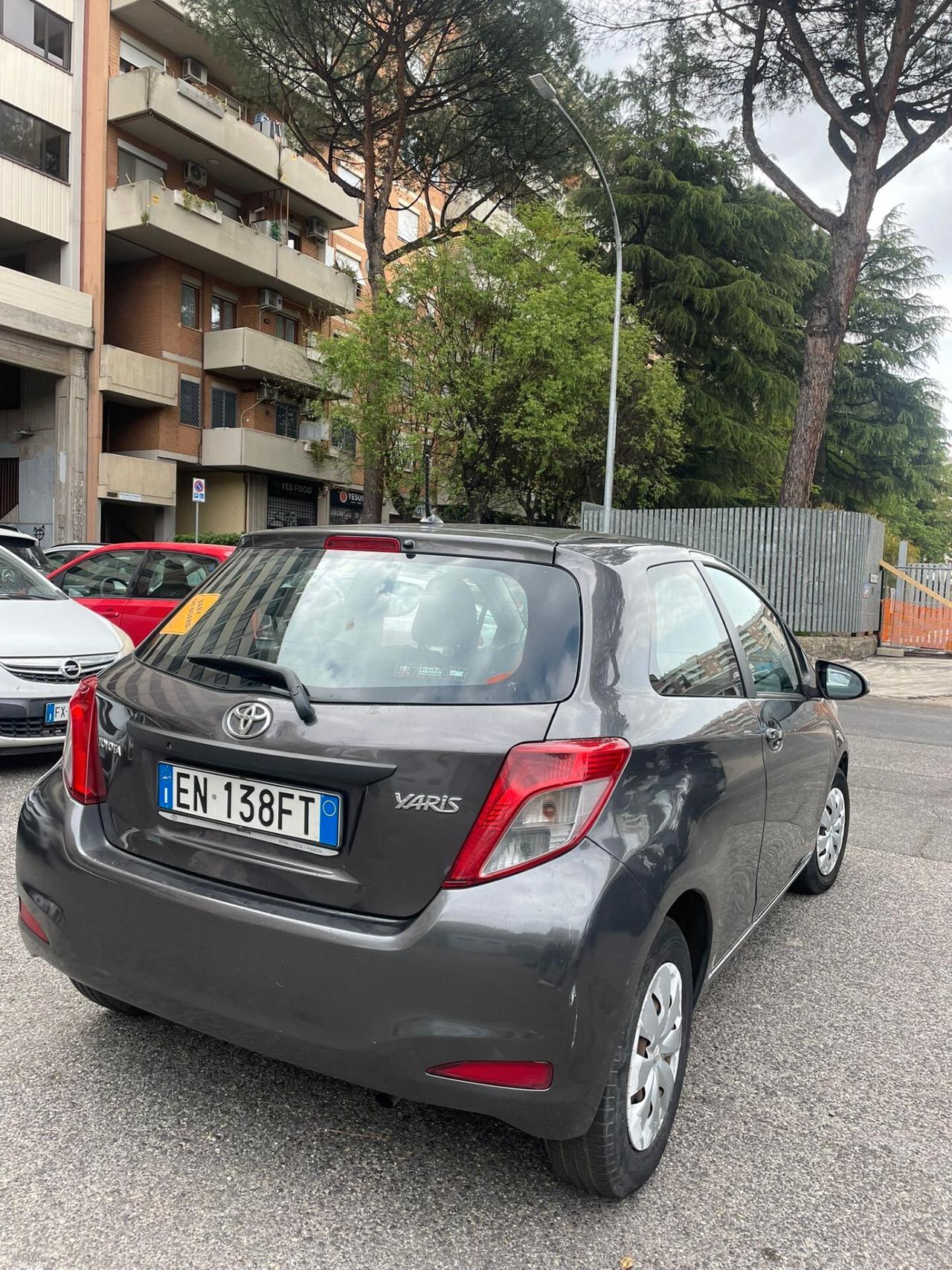 Toyota Yaris 1.0 Active