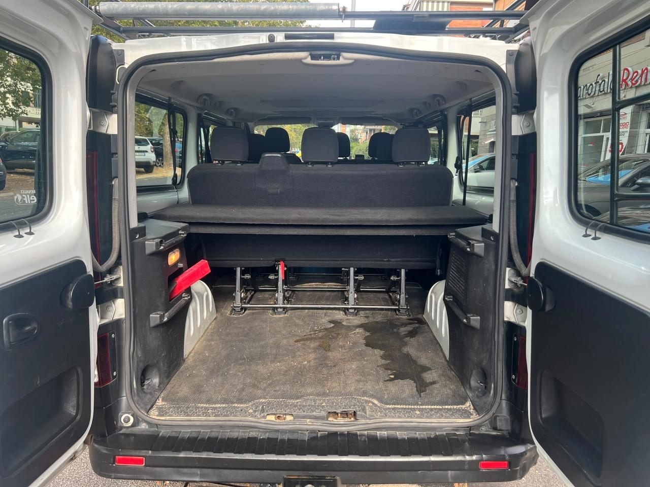 Renault Trafic T29 1.6 dCi 125CV 9 POSTI PL-TN