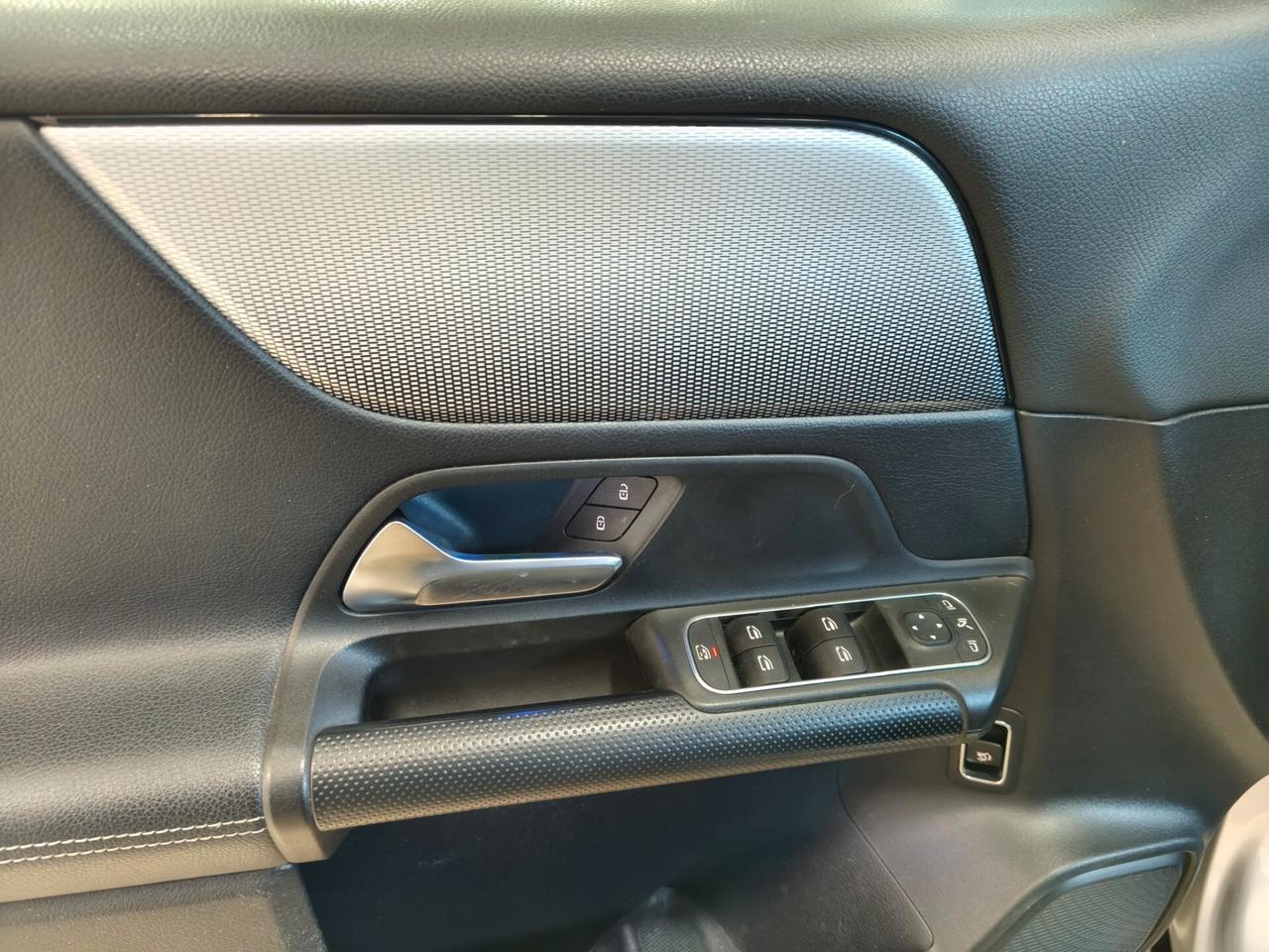 Mercedes-benz GLB 200 d Automatic Business Extra