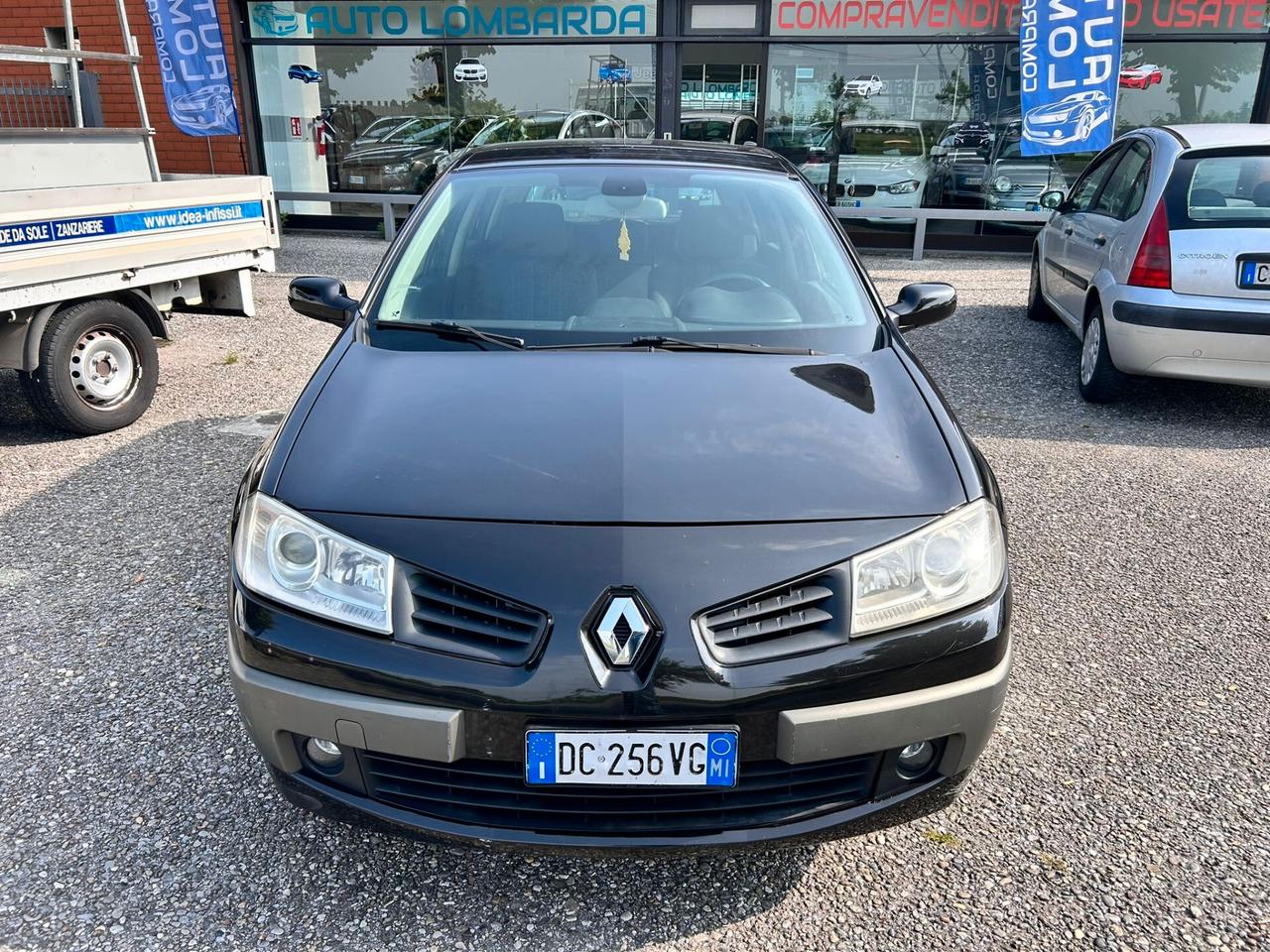 Renault Megane Mégane 1.6 16V 5 porte Pack