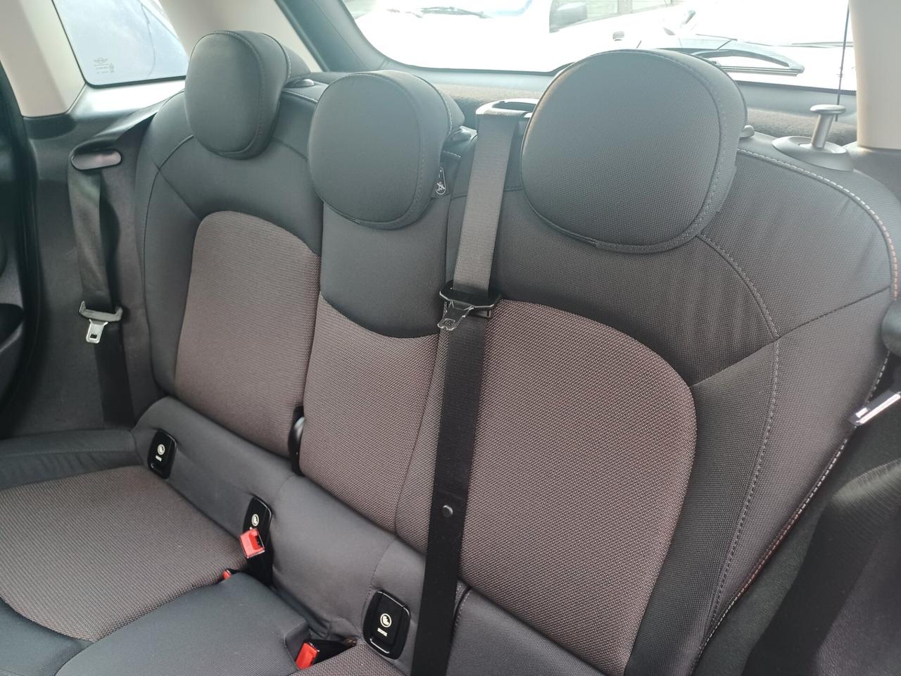 Mini 1.2 Benzina 5 porte Tetto PDC 2015