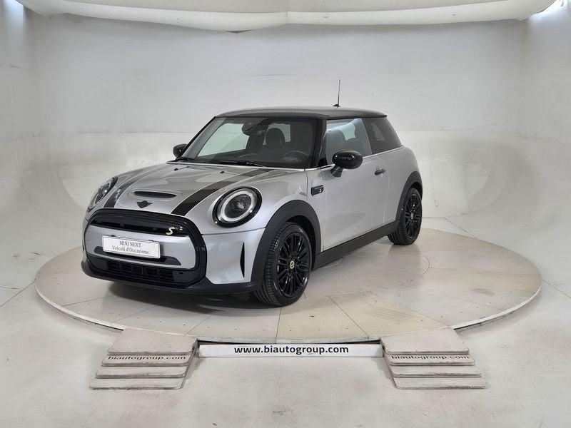MINI Full Electric Mini F56 2021 Mini 3p Cooper SE Classic auto