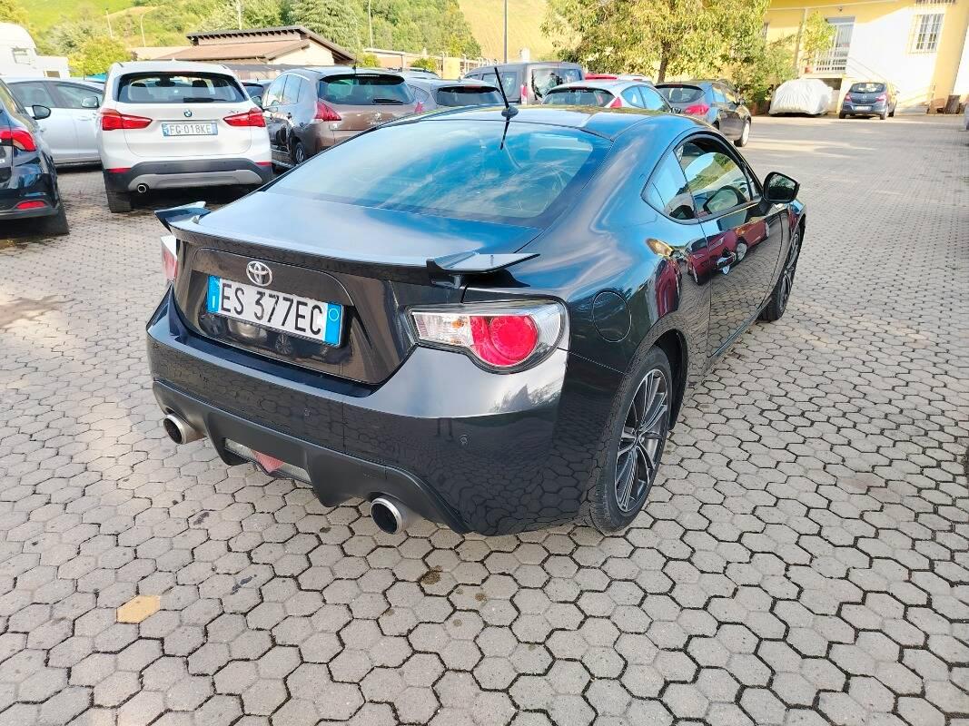 Toyota GT86 MOTORE NUOVO FATT. TOYOTA