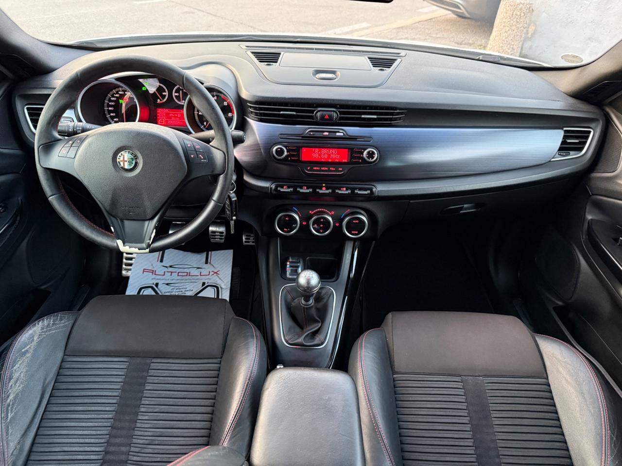Alfa Romeo Giulietta 2.0 JTDm-2 140 CV Exclusive