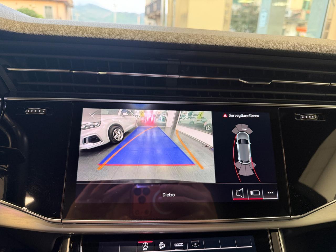 Audi Q8 50 TDI 286 CV quattro S LINE