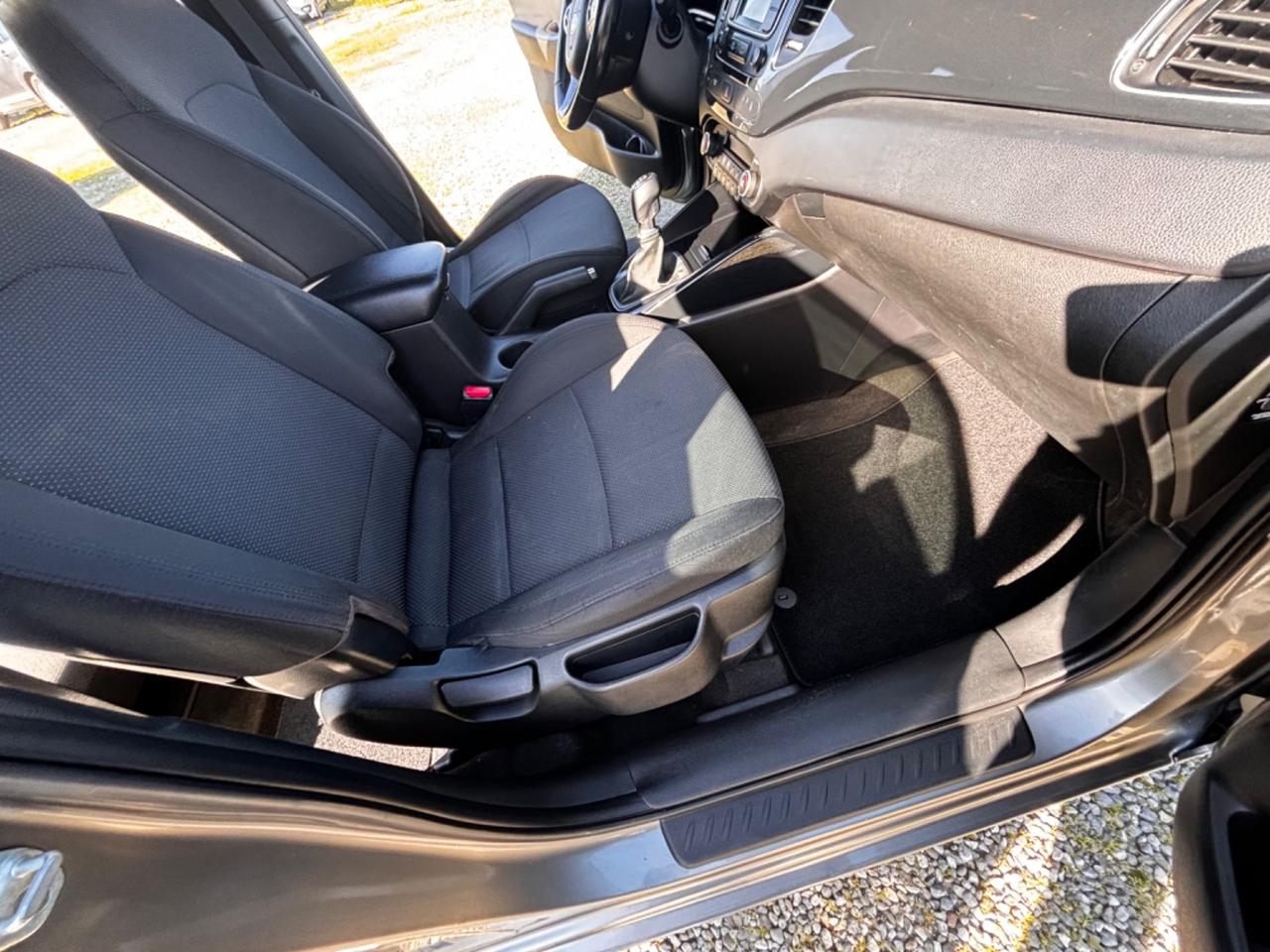 Kia Carens 1.7 CRDi 115 CV Class