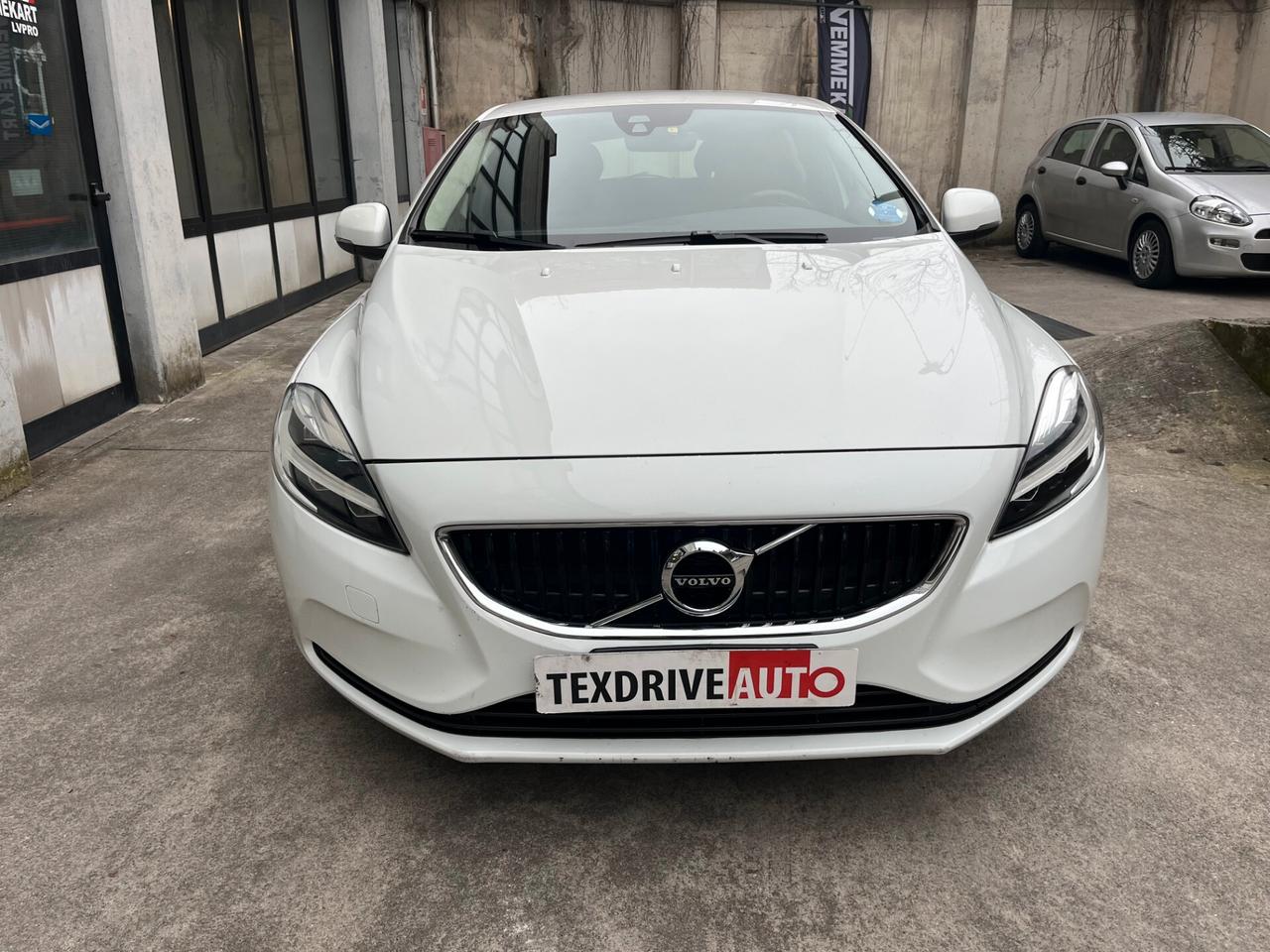 Volvo V40 D2 Business Plus