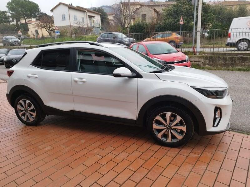 KIA Stonic 1.2 MPI Style