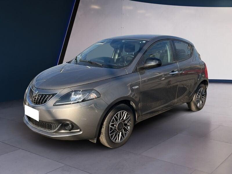 Lancia Ypsilon III 2021 1.0 firefly hybrid Gold s&s 70cv