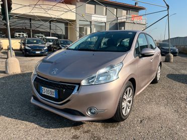 Peugeot 208 1.4 HDi 68 CV 5 porte