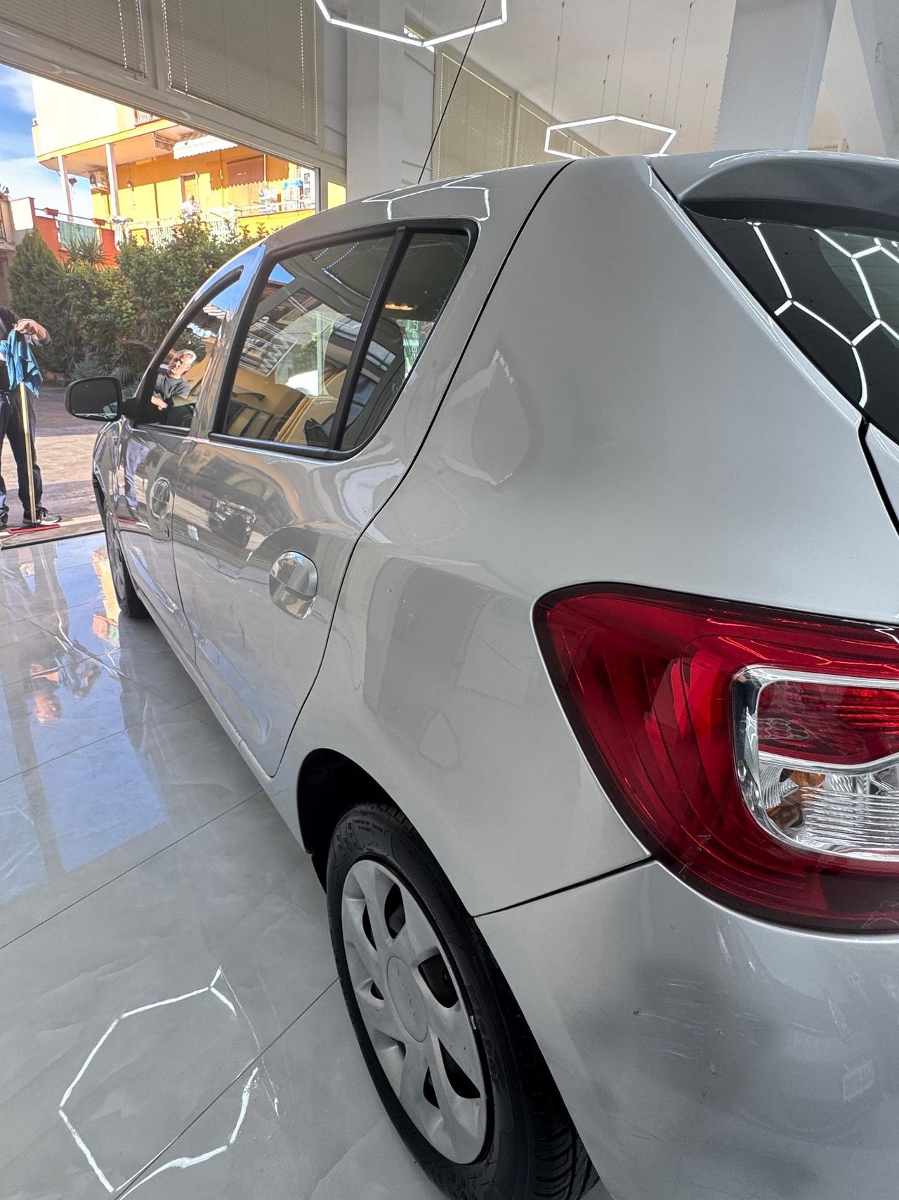 Dacia Sandero 1.2 GPL 75CV Ambiance