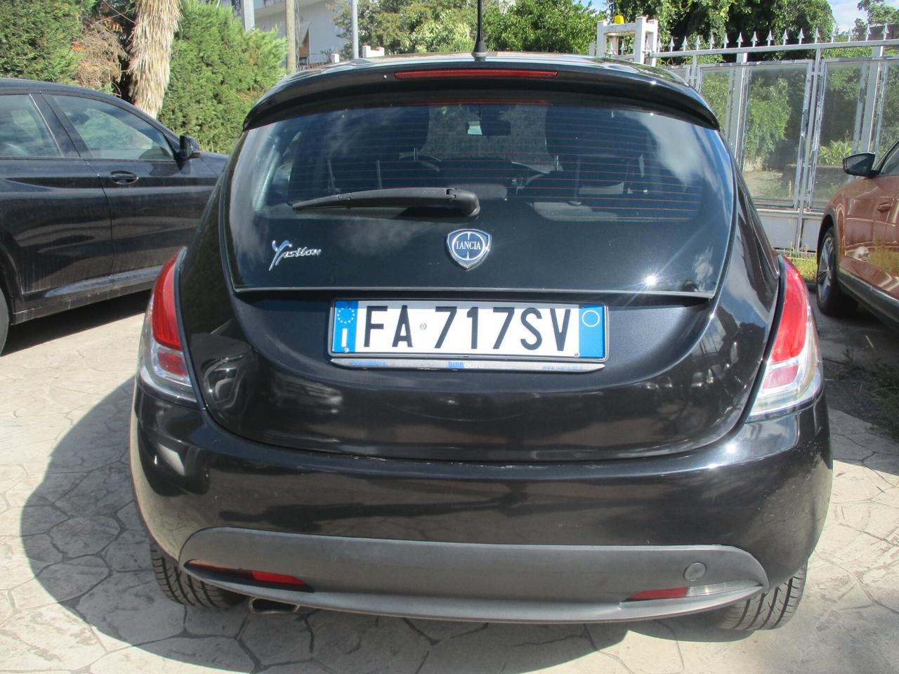 Lancia Ypsilon 1.2 69 CV 5 porte GPL Ecochic Gold