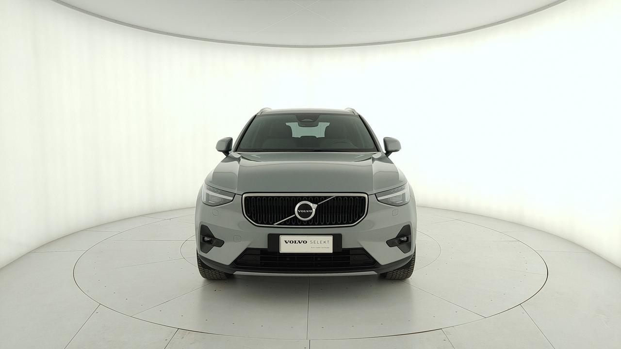 VOLVO XC40 2.0 b3 Core auto
