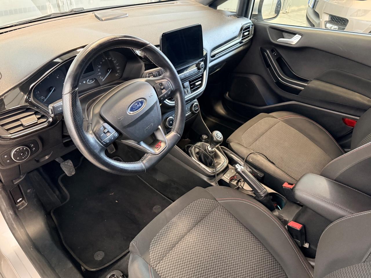 Ford Fiesta 1.5 TDCi 5 porte ST-Line