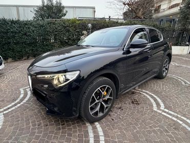 Alfa Romeo Stelvio 2.2 Turbodiesel 210 CV AT8 Q4 B-Tech