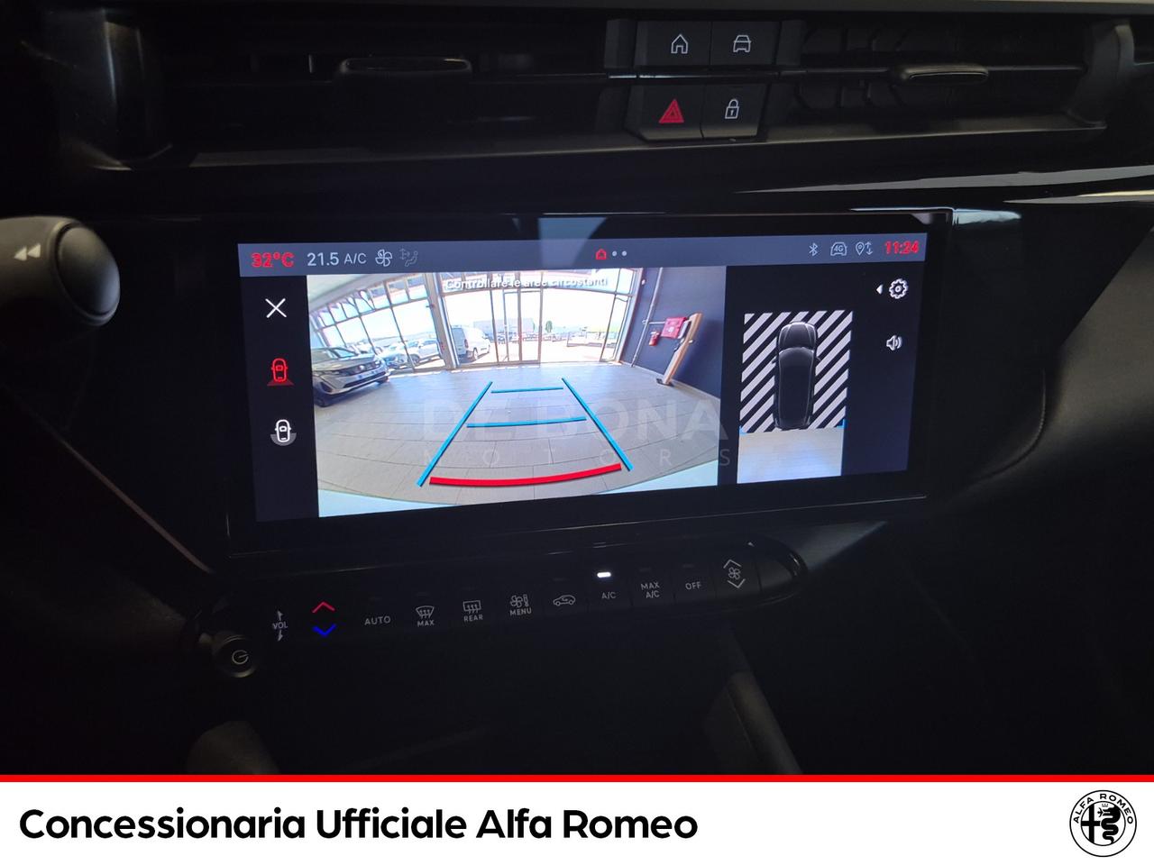 Alfa Romeo Junior 1.2 ibrida speciale 145cv edct6