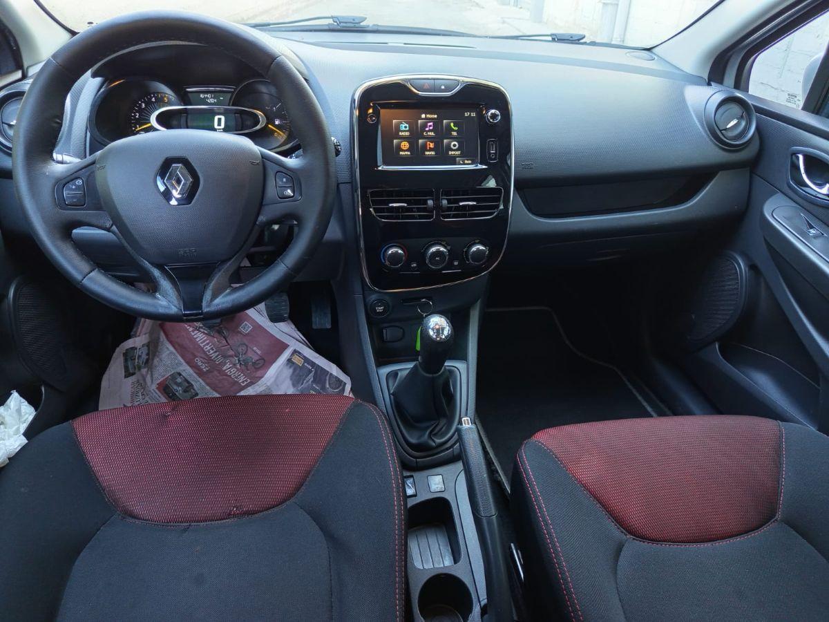 RENAULT Clio 1.5 dCi 8V 75 CV 5p. Live NAV.