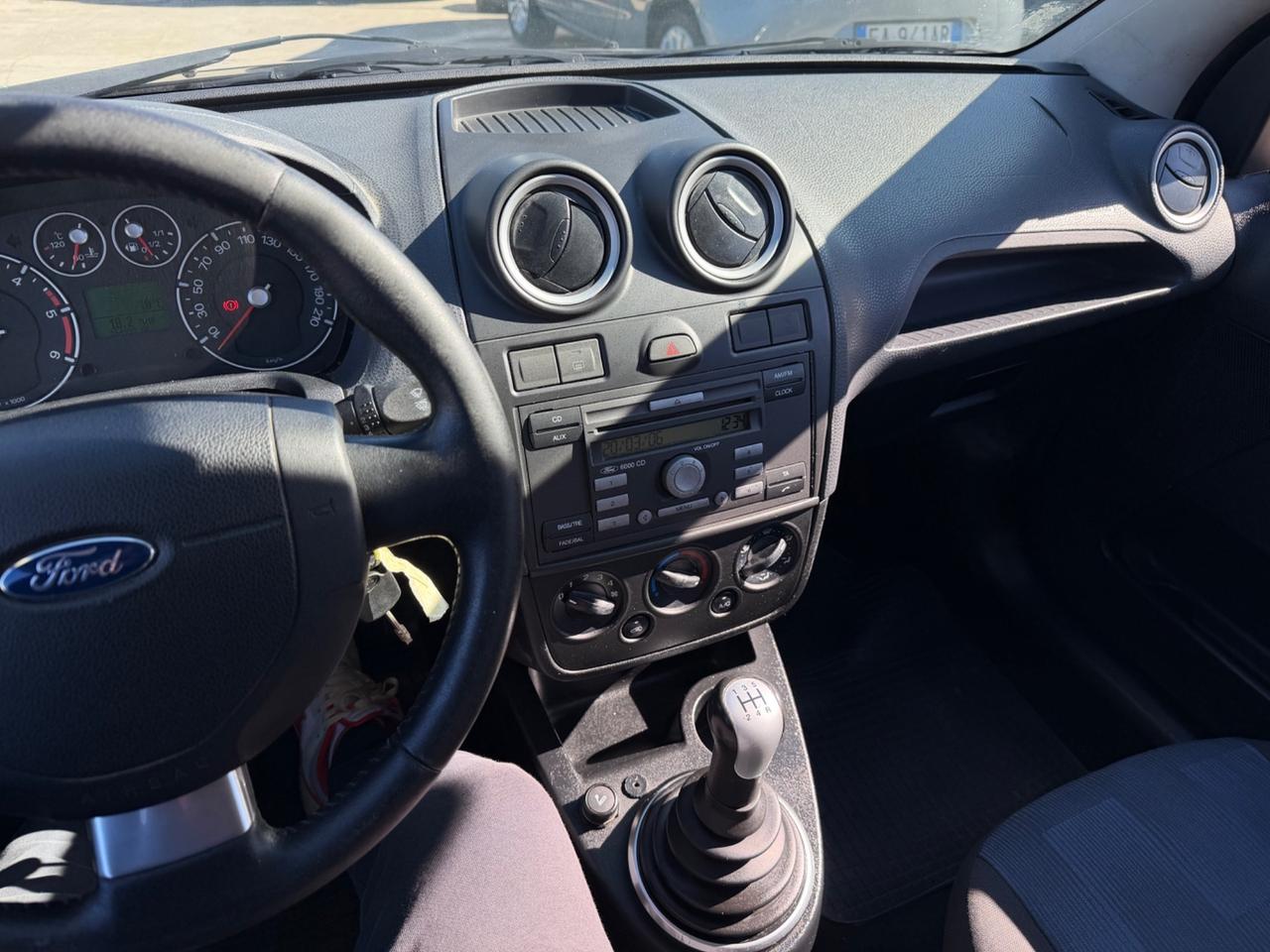 Ford Fiesta 1.4 TDCI 69cv Titanium/165.000KM