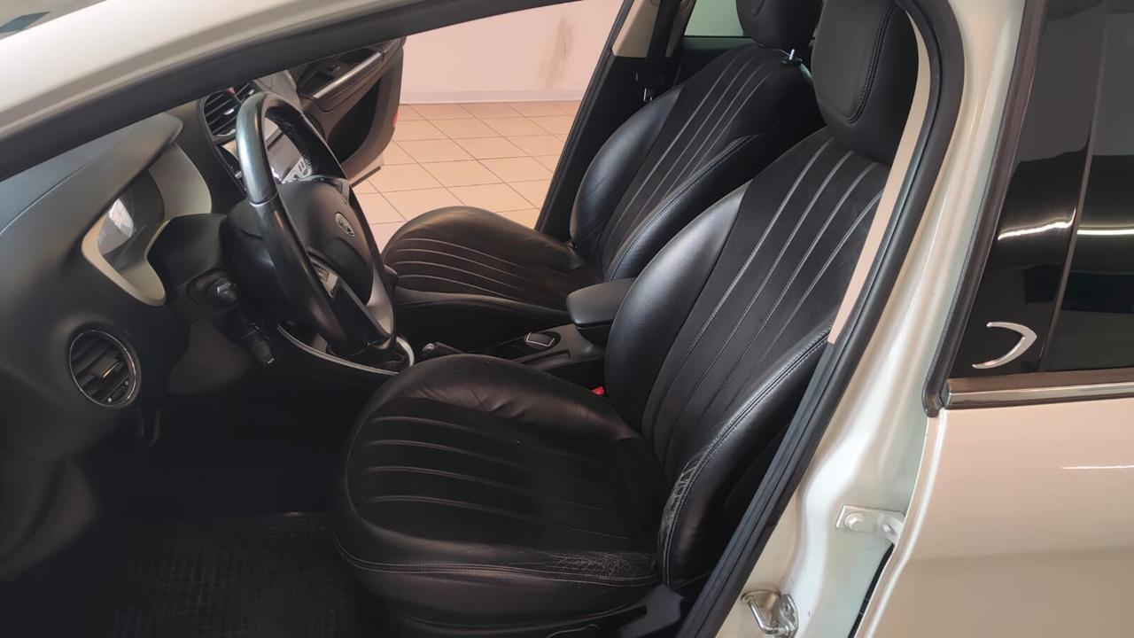 Lancia Delta 1.6 MJT DPF 105 CV Gold